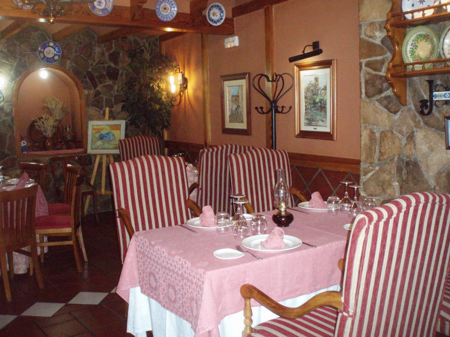 Hostal Restaurante La Muralla Canete (Cuenca) Exterior foto
