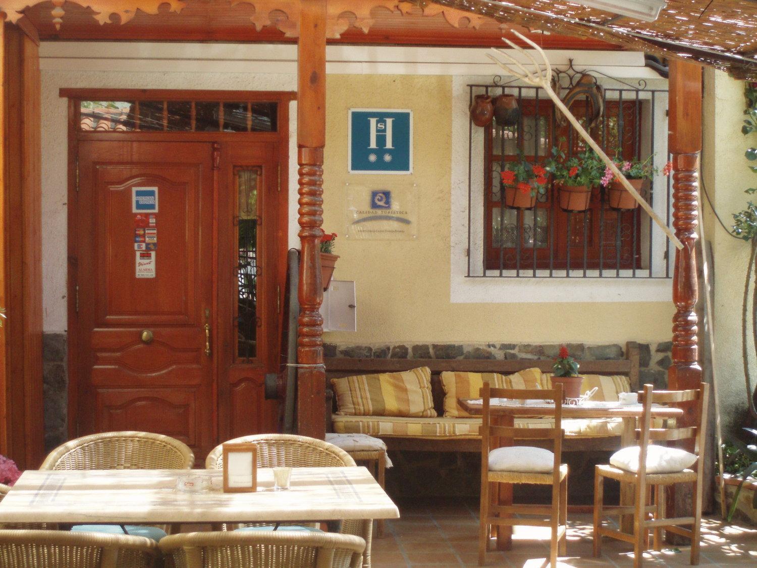 Hostal Restaurante La Muralla Canete (Cuenca) Exterior foto